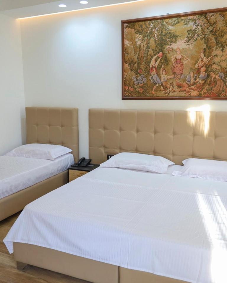 Mille Amici Hotel Shëngjin